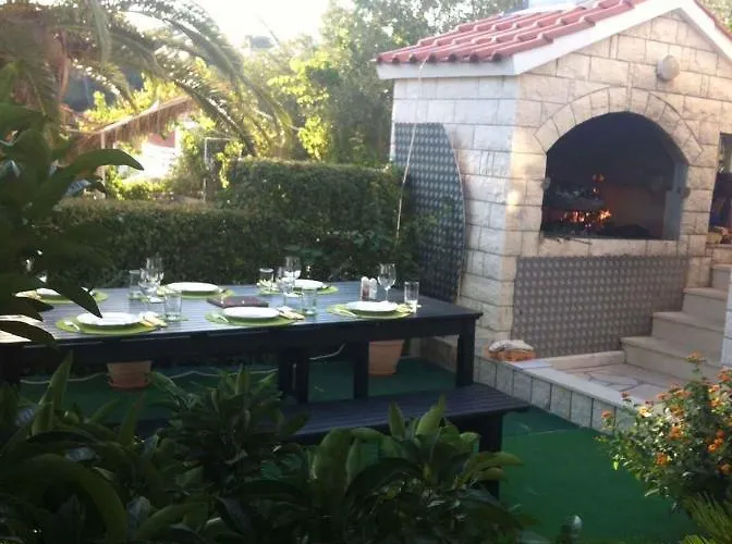 Appartement In Okrug Gornji 6169 *